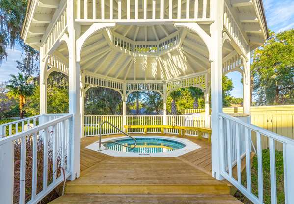 Pool - Best Western Plus St Simons Hotel