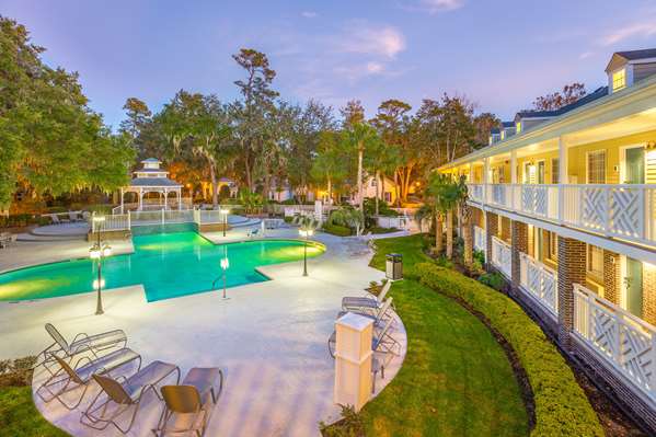 Pool - Best Western Plus St Simons Hotel