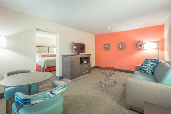 Suite - Best Western Plus St Simons Hotel