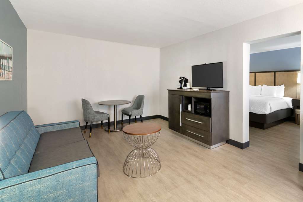 Best Western Plus St. Simons-guestroom-Guest Room,Suite,On-Site.jpg