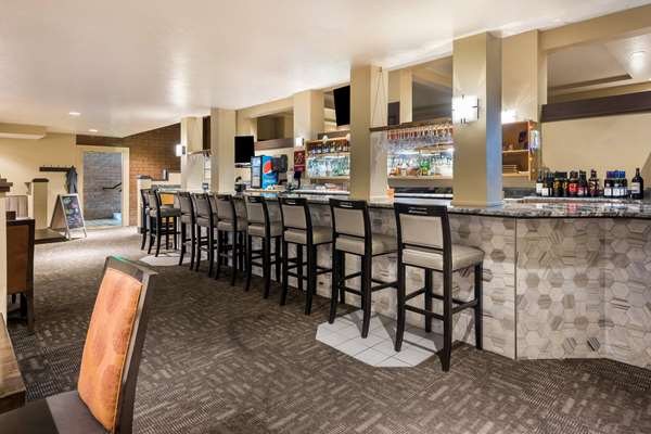 Bar - Best Western Pocatello Inn - I-15, Exit 71