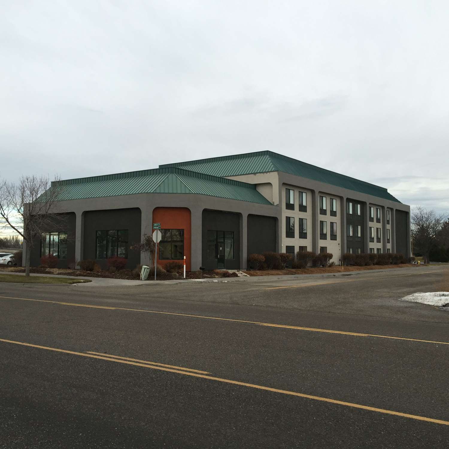 Best Western Plus Cottontree Inn Idaho Falls, ID See Discounts