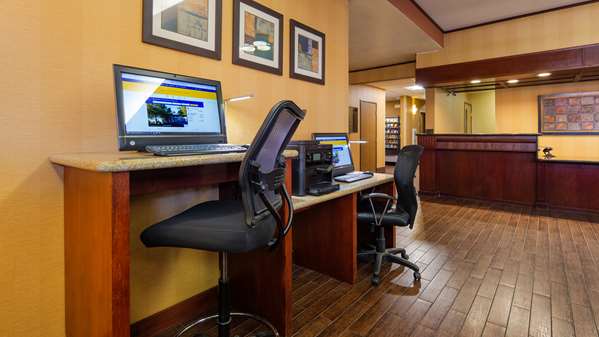 Conference Area - Best Western Plus Meridian Hotel - I-84, Exit 44