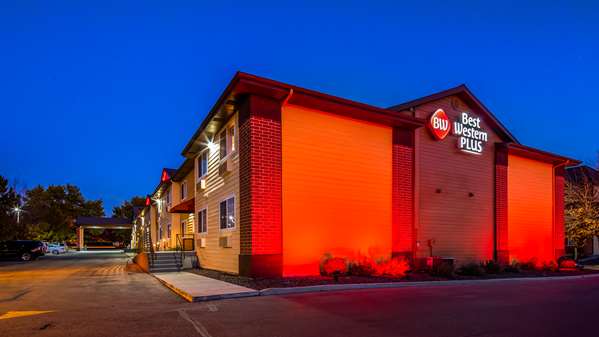 Exterior view - Best Western Plus Meridian Hotel - I-84, Exit 44