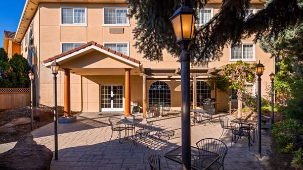  - Best Western Plus Caldwell Inn & Suites - I-84, Exit 29