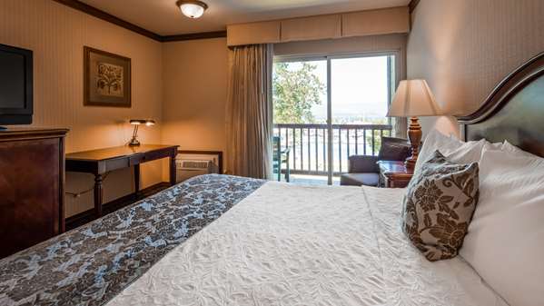  - Best Western Edgewater Resort Sandpoint