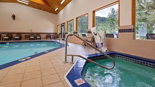 Pool - Best Western Lodge at River's Edge Orofino