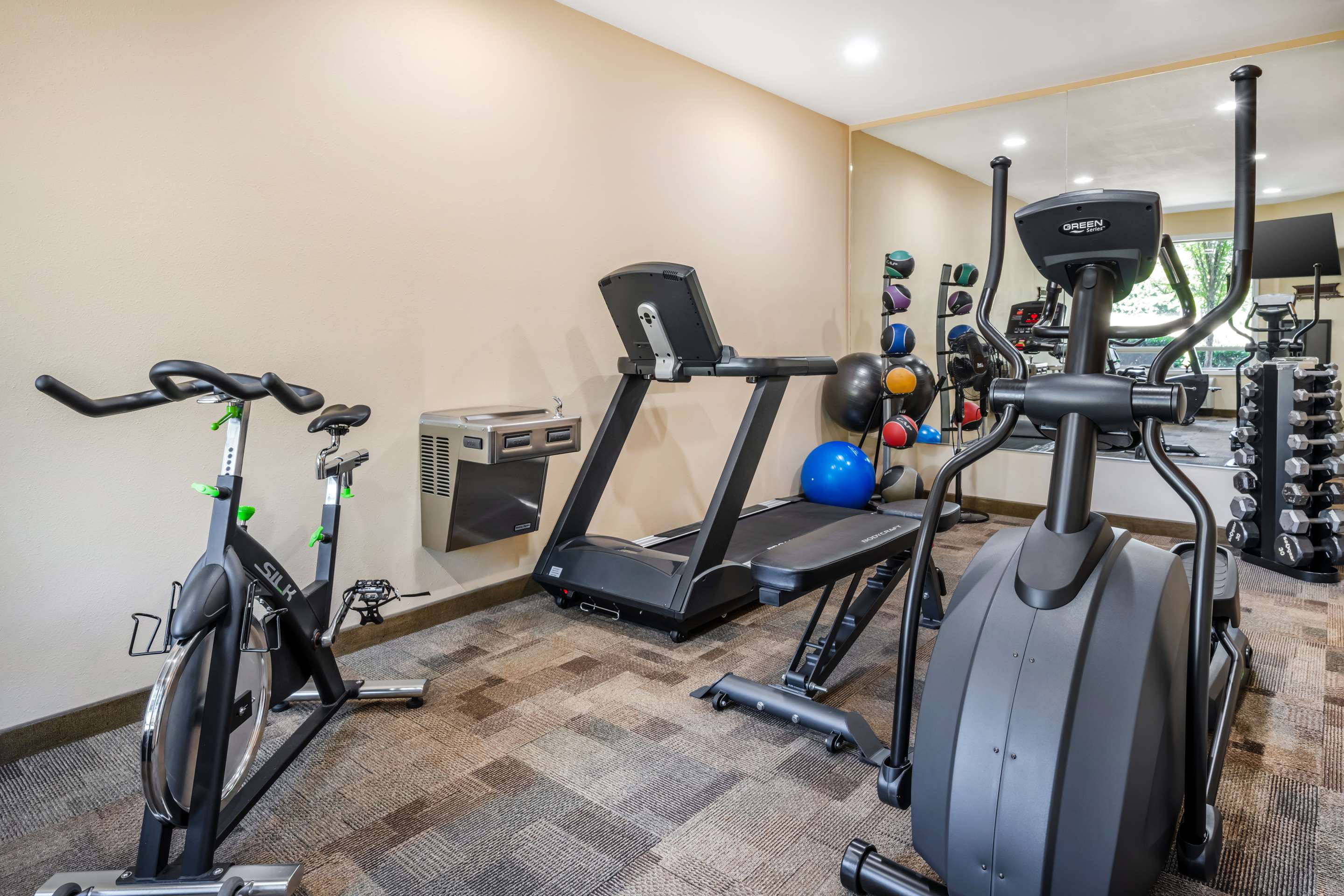 Fitness Center | Best Western Lodge At River's Edge