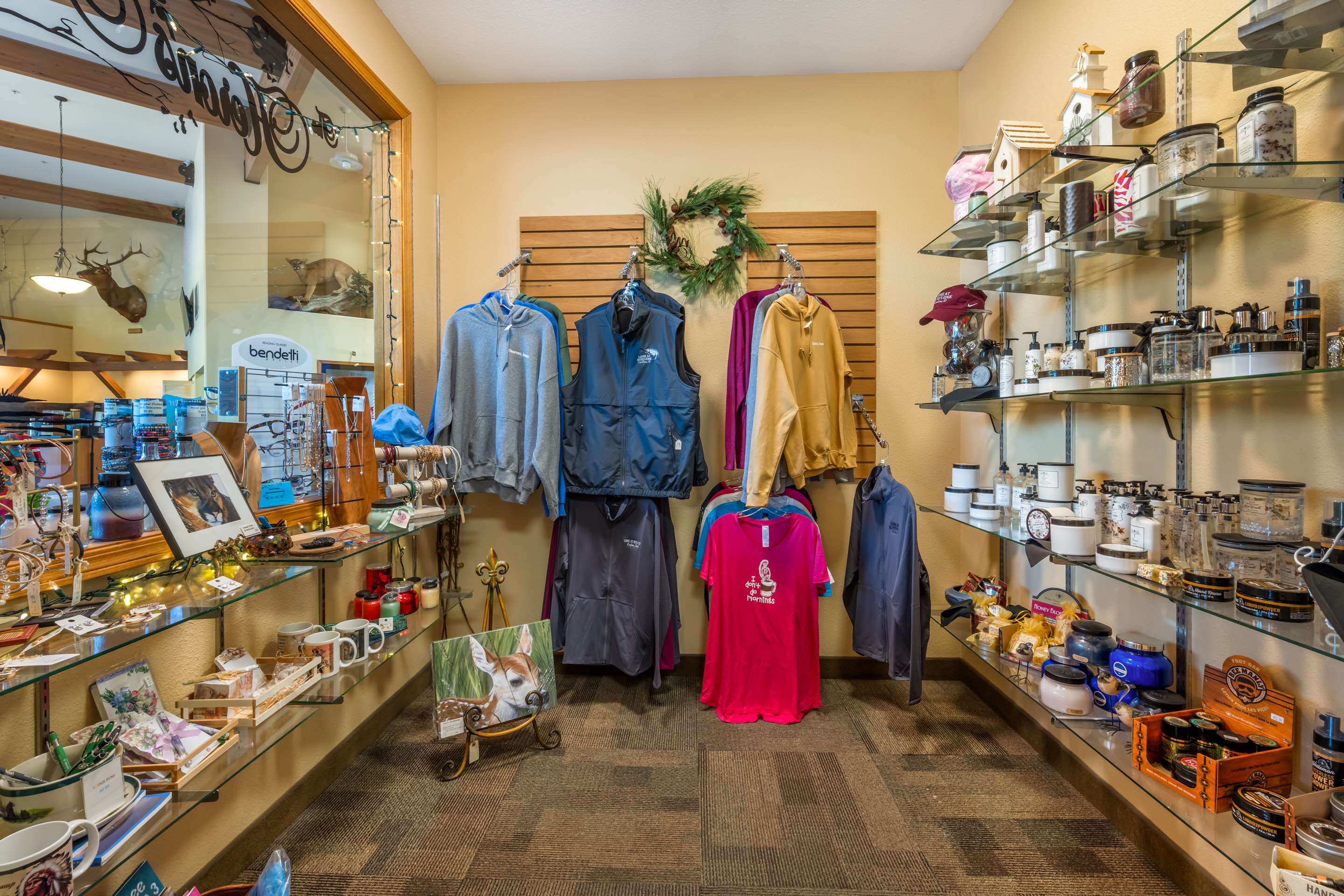 Gift Shop | Best Western Lodge At River's Edge