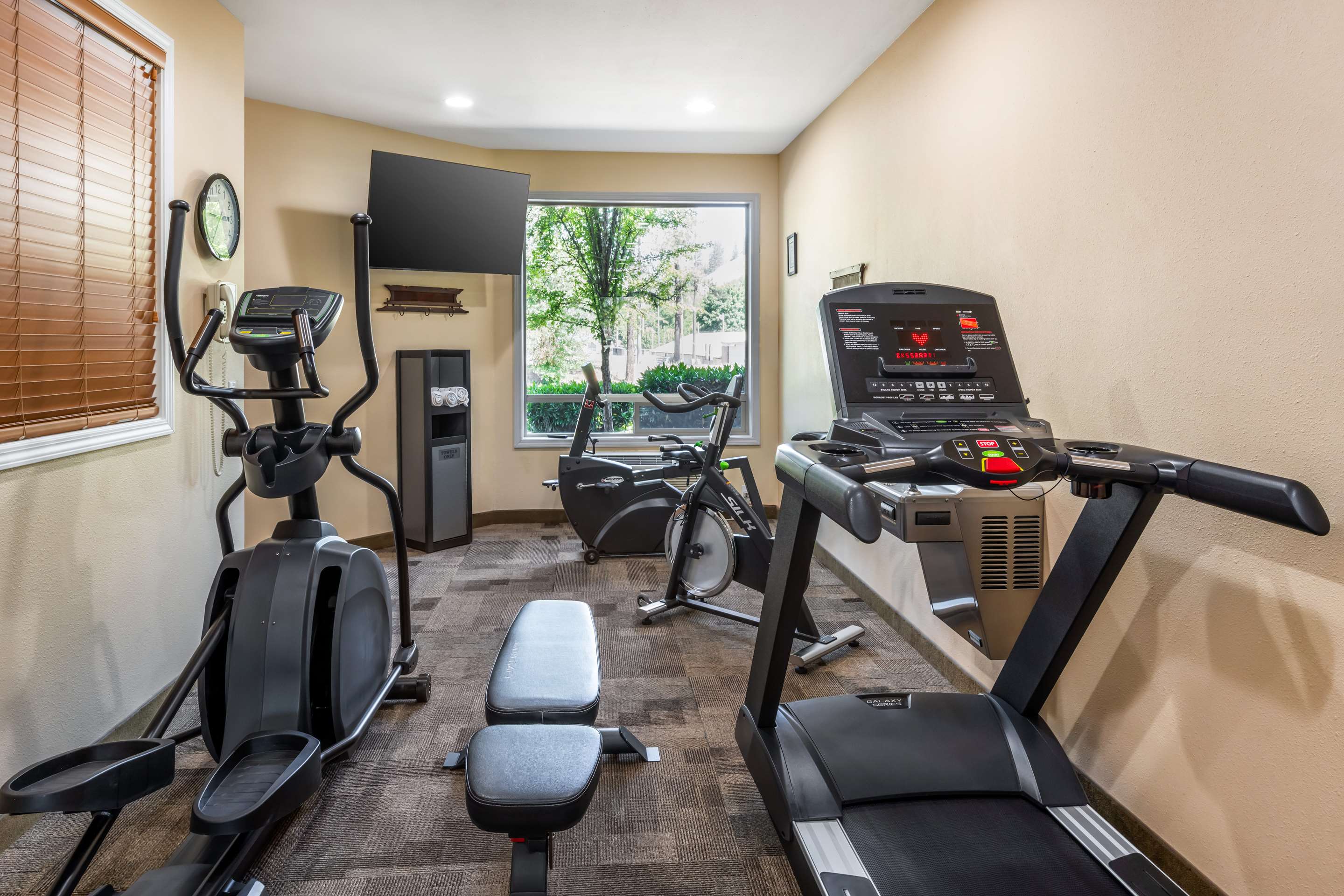 Fitness Center | Best Western Lodge At River's Edge