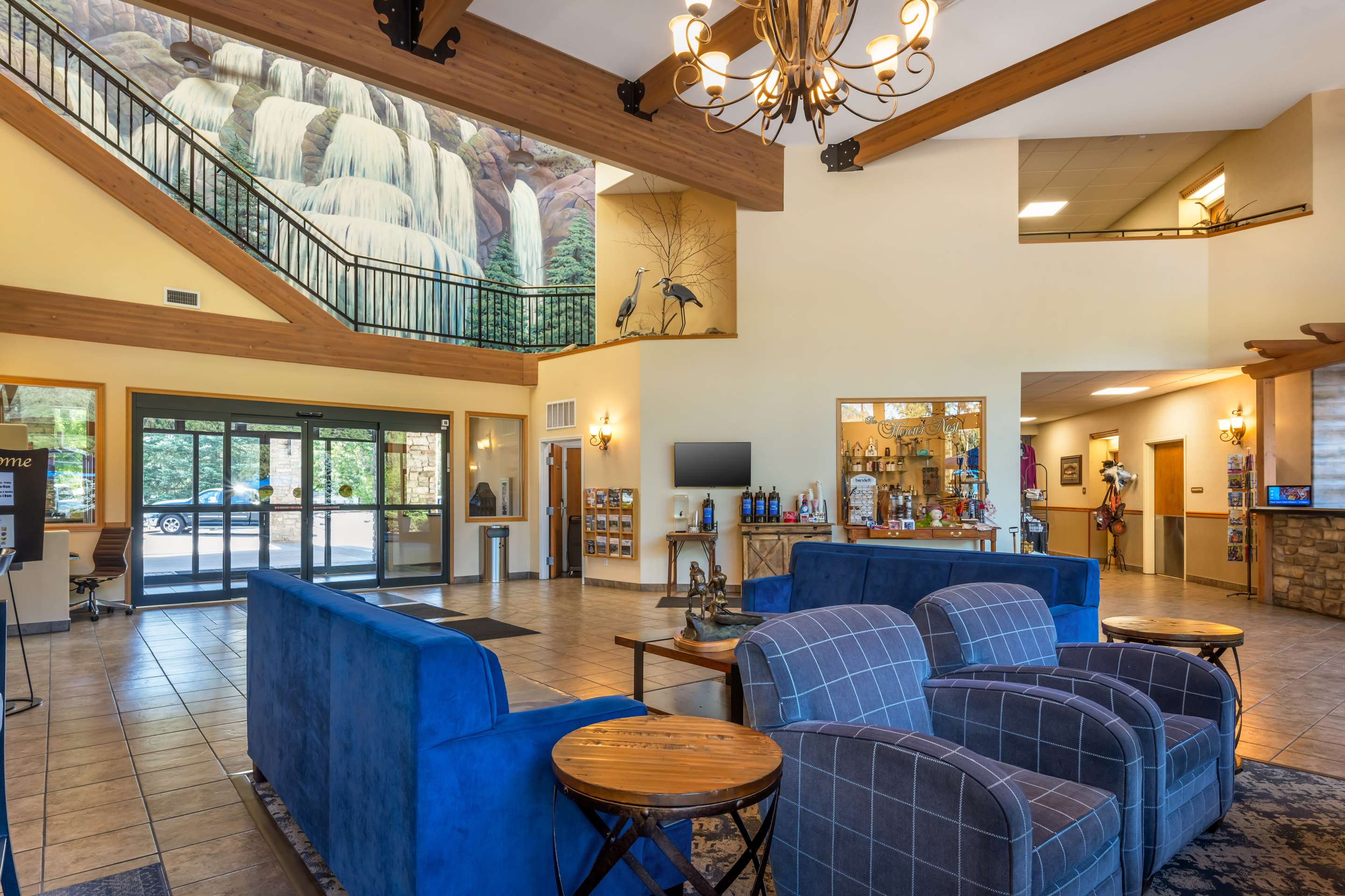 Lobby | Best Western Lodge At River's Edge