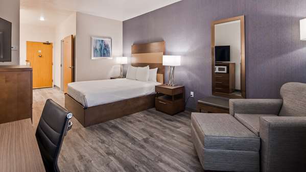  - Best Western Plus Twin Falls Hotel