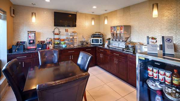 Amenities - Best Western Inn of St Charles