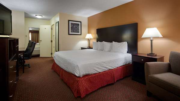  - Best Western Inn of St Charles
