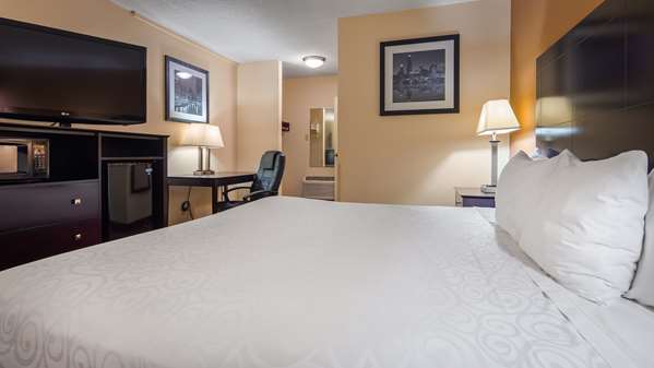  - Best Western Inn of St Charles