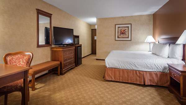 Suite - Best Western Inn of St Charles