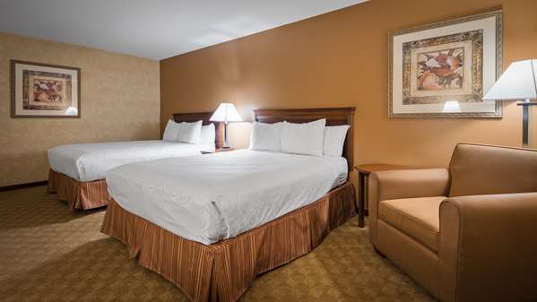 Suite - Best Western Inn of St Charles