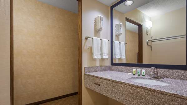 Suite - Best Western Inn of St Charles