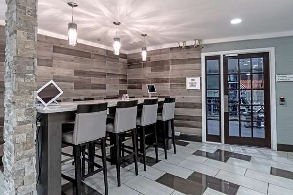 Amenities - Best Western Inn at O'Hare Rosemont