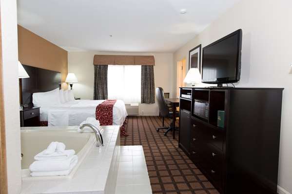 Suite - Best Western Plus Oakbrook Inn Westmont