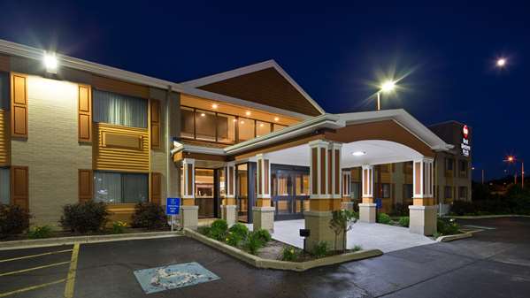 Exterior view - Best Western Plus Oakbrook Inn Westmont