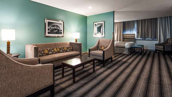  - Best Western River North Hotel Chicago