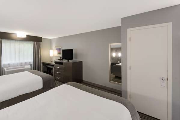  - Best Western Riverside Inn Danville - I-74, Exit 215