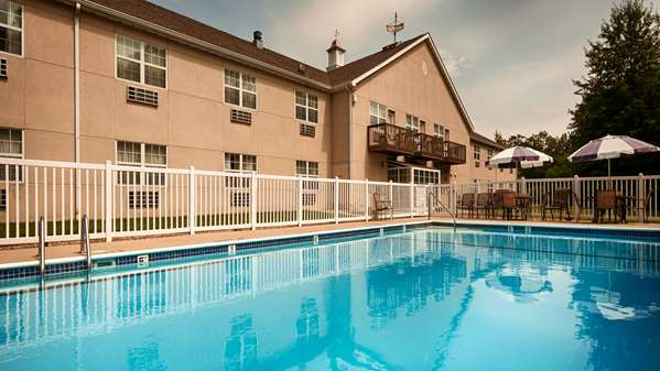 Pool - Best Western Chester Hotel