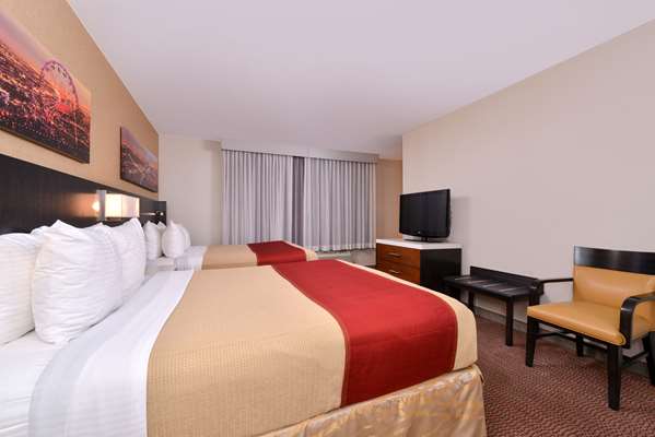 Suite - Best Western Royal Palace Inn & Suites Los Angeles