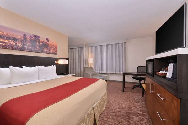  - Best Western Royal Palace Inn & Suites Los Angeles