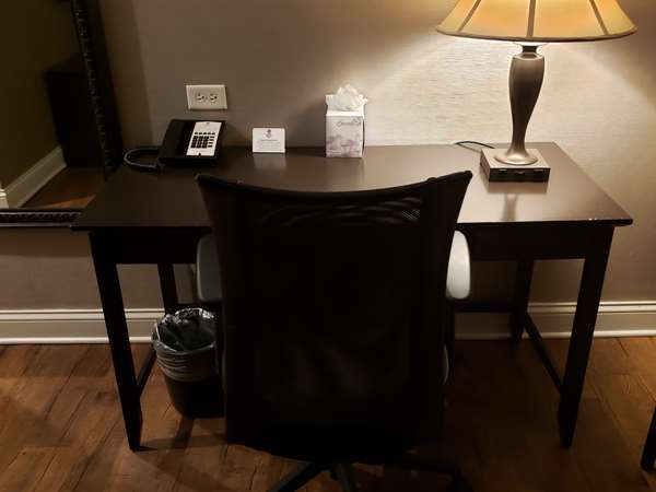  - Best Western Plus Hawthorne Terrace Hotel Chicago