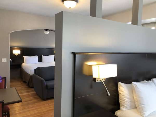  - Best Western Plus Hawthorne Terrace Hotel Chicago