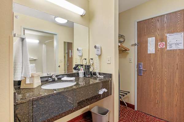  - Best Western Hotel Clearlake Plaza Springfield - I-55 & I-72, Exit 98B