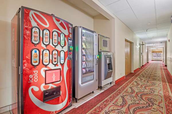  - Best Western Hotel Clearlake Plaza Springfield - I-55 & I-72, Exit 98B