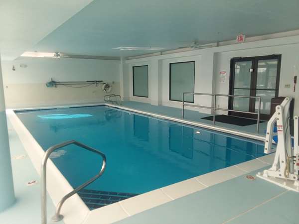 Pool - Best Western Joliet Inn & Suites - I-55, Exit 253