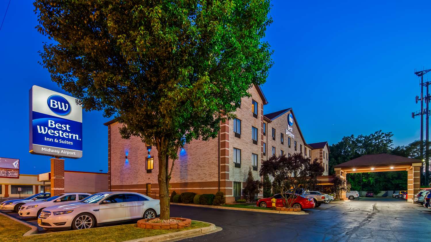 Best Western Inn & Suites Midway Airport Burbank, IL See Discounts