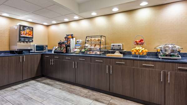 Amenities - Best Western Naperville Inn