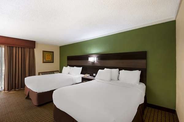 - Best Western Prairie Inn Galesburg - I-74, Exit 48