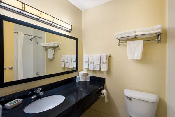  - Best Western Prairie Inn Galesburg - I-74, Exit 48