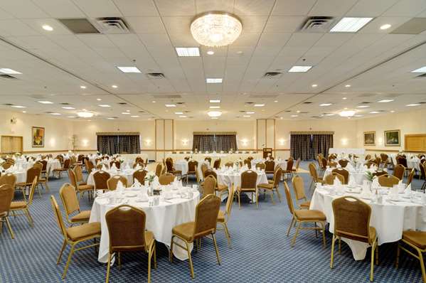  - Best Western Plus Chicago Hillside Inn - I-290, Exit 16