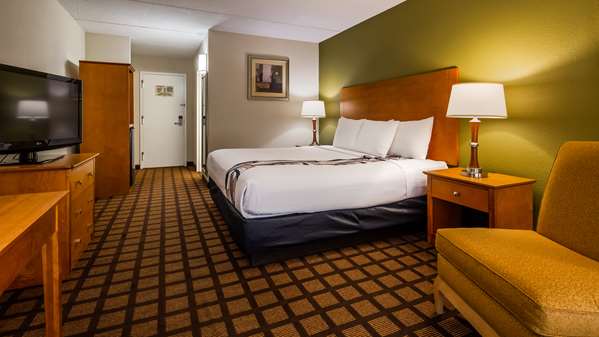  - Best Western Plus Chicago Hillside Inn - I-290, Exit 16
