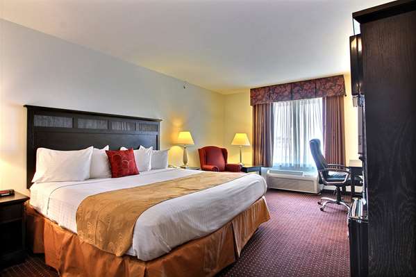  - Best Western Legacy Inn & Suites South Beloit - I-39 & I-90, Exit 1