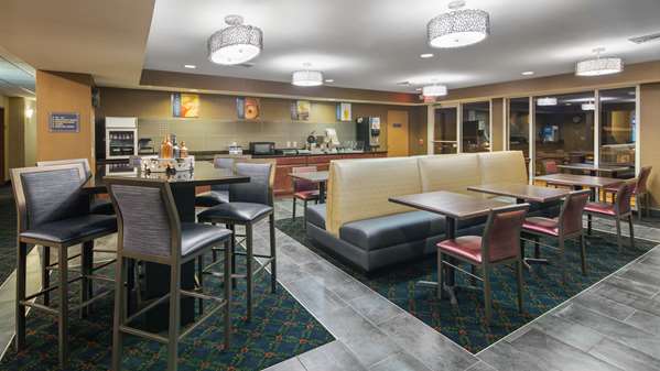 Amenities - Best Western Legacy Inn & Suites South Beloit - I-39 & I-90, Exit 1