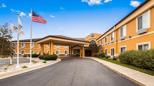 Exterior view - Best Western Annawan Inn