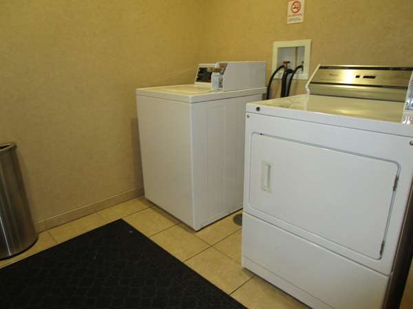 Amenities - Best Western Annawan Inn