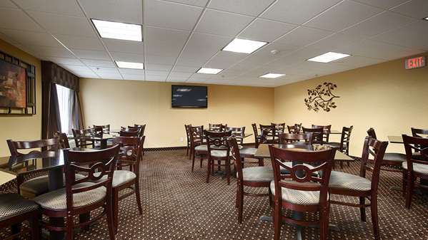 Amenities - Best Western Plus Parkway Hotel Alton