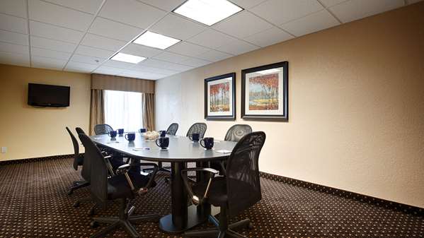  - Best Western Plus Parkway Hotel Alton