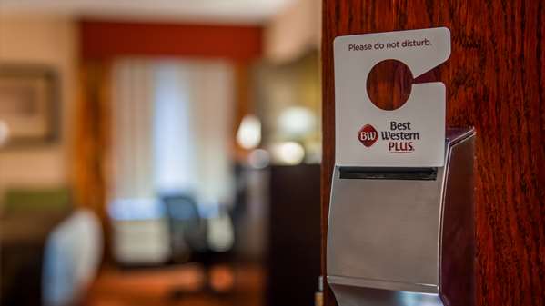  - Best Western Plus Parkway Hotel Alton