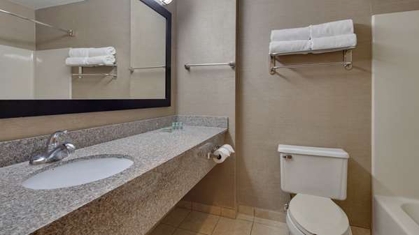  - Best Western Pontiac Inn - I-55, Exit 197