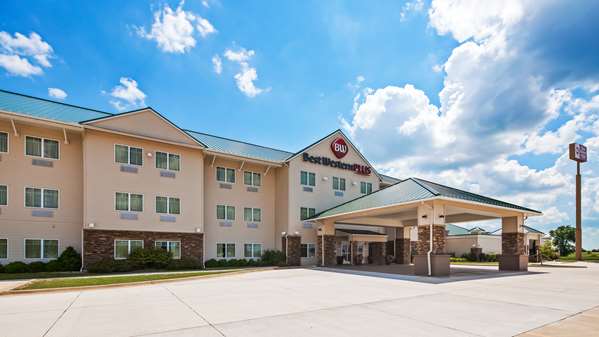 Exterior view - Best Western Plus Green Mill Village Inn Arcola